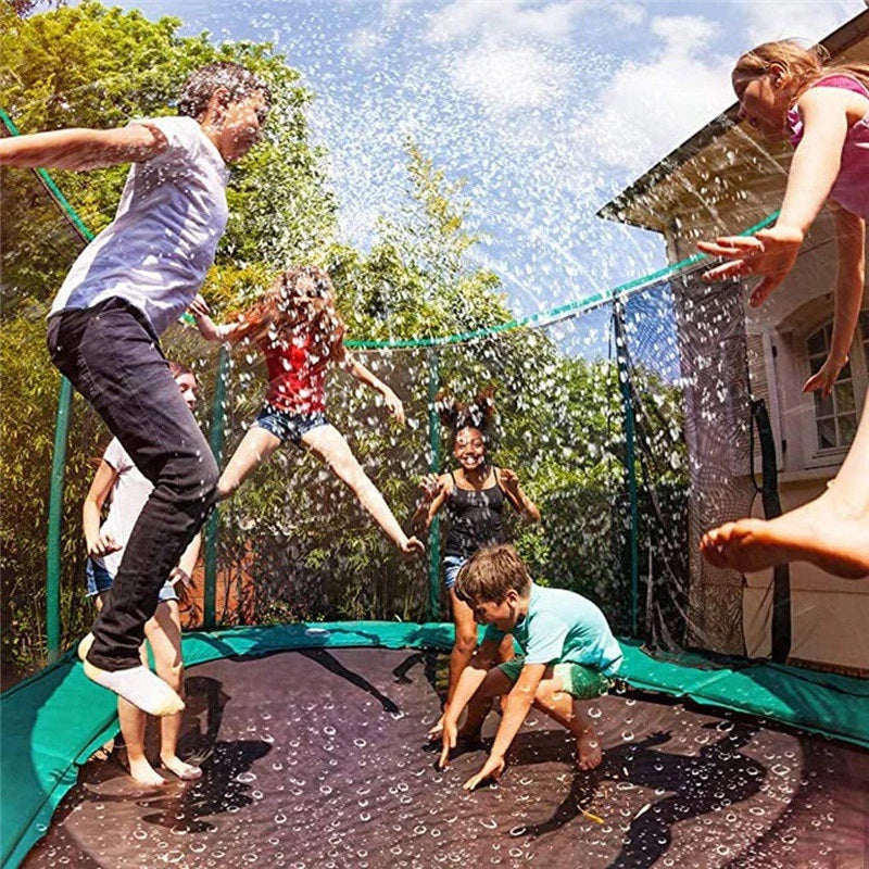 Trampoline Waterfeest - Verkoelende Sproeier voor Trampolineplezier
